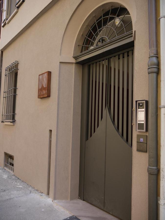 Rb Del Teatro&Apartaments イーモラ エクステリア 写真