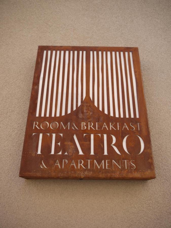 Rb Del Teatro&Apartaments イーモラ エクステリア 写真