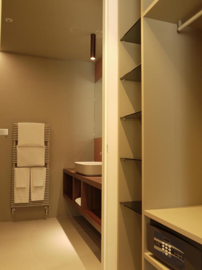 Rb Del Teatro&Apartaments イーモラ エクステリア 写真
