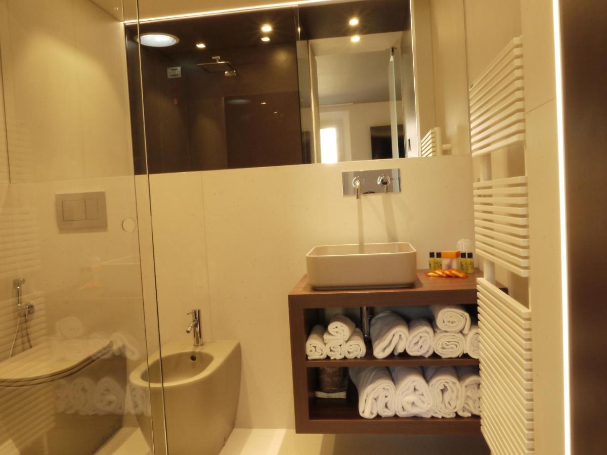 Rb Del Teatro&Apartaments イーモラ エクステリア 写真