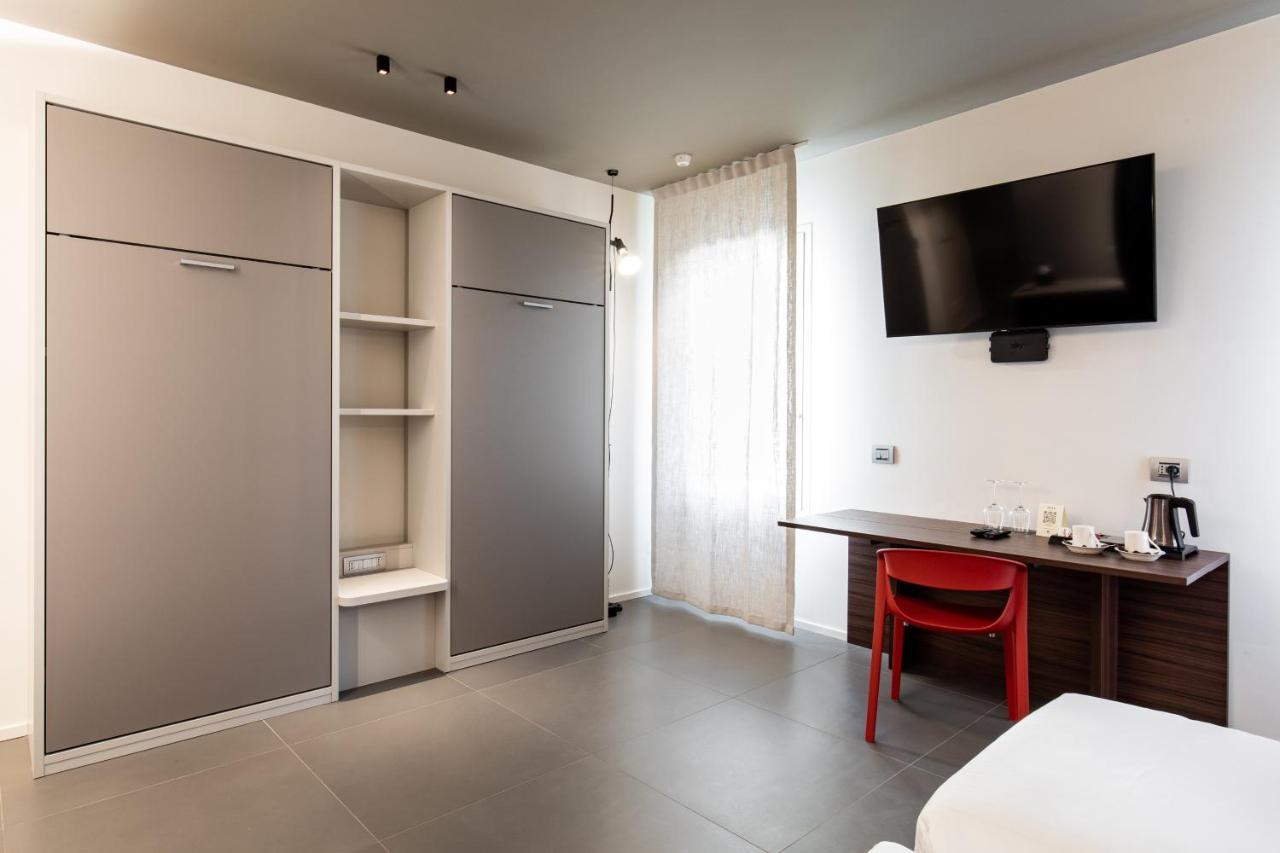 Rb Del Teatro&Apartaments イーモラ エクステリア 写真