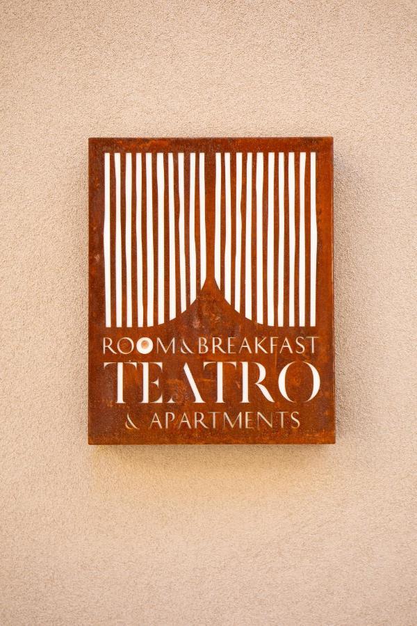Rb Del Teatro&Apartaments イーモラ エクステリア 写真