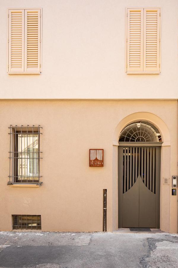 Rb Del Teatro&Apartaments イーモラ エクステリア 写真